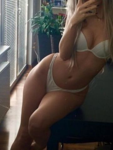 Ева